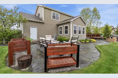 3967  Oakmont Trl, Waukesha, WI 53188 - Photo 44