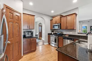 3967 Oakmont Trail, Waukesha, WI 53188 - Photo 16