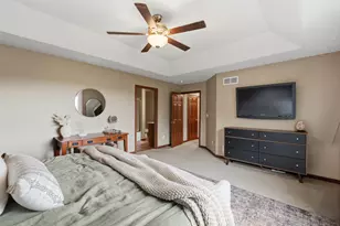 3967 Oakmont Trail, Waukesha, WI 53188 - Photo 22