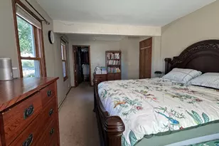 1304 S 115th St, West Allis, WI 53214 - Photo 8