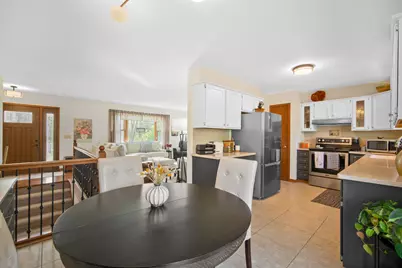2120  Willowbrook Dr, West Bend, WI 53090 - Photo 8