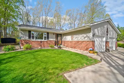 2120  Willowbrook Dr, West Bend, WI 53090 - Photo 2