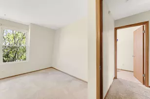 1430 Big Bend Rd, Waukesha, WI 53189 - Photo 14