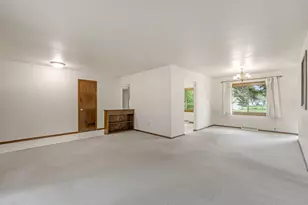W173S7150 Grove St, Muskego, WI 53150 - Photo 4