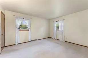W173S7150 Grove St, Muskego, WI 53150 - Photo 12
