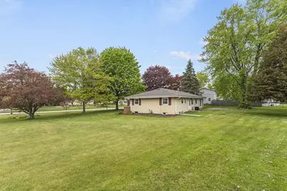 W173S7150  Grove St, Muskego, WI 53150 - Photo 20