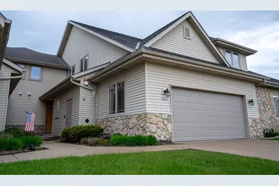 14785 W Wilbur Dr, New Berlin, WI 53151 - Photo 1