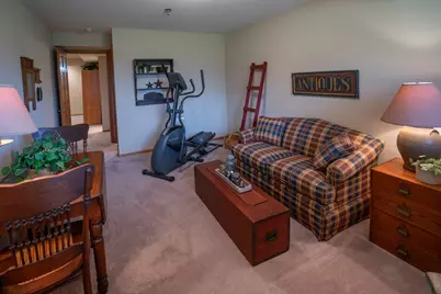 14785 W Wilbur Dr, New Berlin, WI 53151 - Photo 58