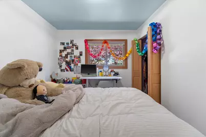8613 W Ohio Ave, Milwaukee, WI 53227 - Photo 20