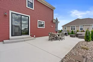 1311 Whalen Dr, Oconomowoc, WI 53066 - Photo 30