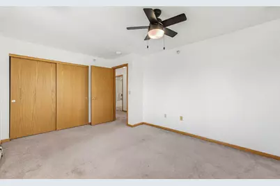 7307 N Port Washington Rd #315, Glendale, WI 53217 - Photo 12