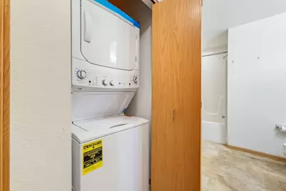7307 N Port Washington Rd #315, Glendale, WI 53217 - Photo 16