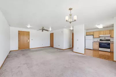 7307 N Port Washington Rd #315, Glendale, WI 53217 - Photo 4