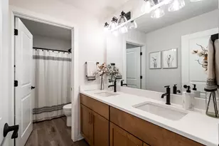 3640 Madison St, Waukesha, WI 53188 - Photo 28