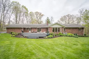 5307 Woodstone Dr, Hartford, WI 53086 - Photo 6