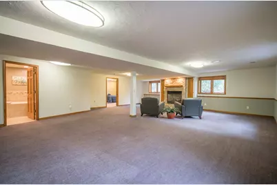 5307  Woodstone Dr, Hartford, WI 53086 - Photo 38