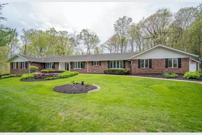 5307  Woodstone Dr, Hartford, WI 53086 - Photo 1
