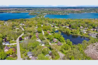 235  Evergreen Ln, Twin Lakes, WI 53181 - Photo 8