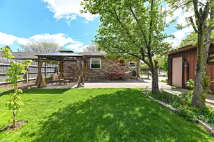 4265 S 68th St, Greenfield, WI 53220 - Photo 36