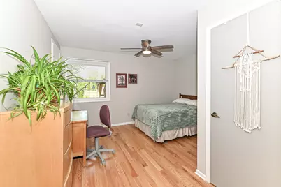 4265 S 68th St, Greenfield, WI 53220 - Photo 16