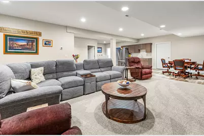 N119W5754  James Cir, Cedarburg, WI 53012 - Photo 42