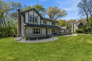 S45W25745 Underwood Ct, Waukesha, WI 53189 - Photo 2