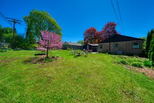 2916 W Valanna Ct, Glendale, WI 53209 - Photo 34
