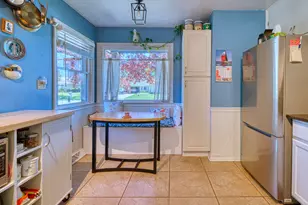 2916 W Valanna Ct, Glendale, WI 53209 - Photo 12