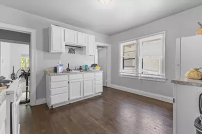 2713 N 44th St #2715, Milwaukee, WI 53210 - Photo 16