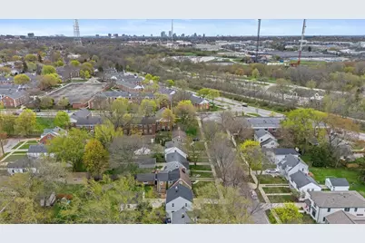 4634 N Idlewild Ave, Whitefish Bay, WI 53211 - Photo 6