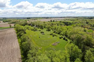 S2906 Nustad Rd, Viroqua, WI 54667 - Photo 2