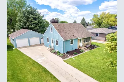 438  Tilson St, West Salem, WI 54669 - Photo 2