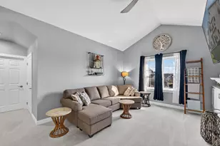 996 Bedford Ct, Racine, WI 53406 - Photo 26
