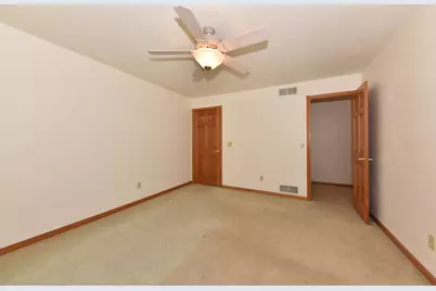 W306S2834  Wild Berry Ln, Genesee, WI 53188 - Photo 34
