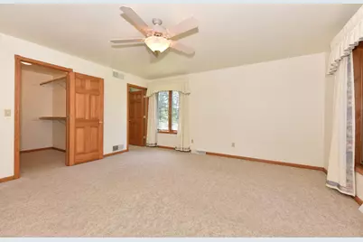 W306S2834  Wild Berry Ln, Genesee, WI 53188 - Photo 24