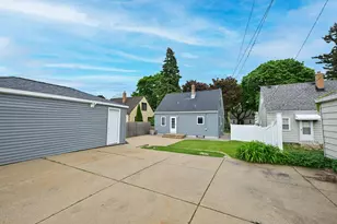 3131 S Burrell St, Milwaukee, WI 53207 - Photo 28