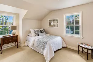 225 W Nokomis Ct, Fox Point, WI 53217 - Photo 22