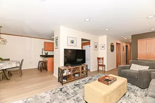 91 Potawatomi Rd, Williams Bay, WI 53191 - Photo 8