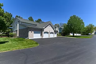 91 Potawatomi Rd, Williams Bay, WI 53191 - Photo 38