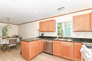 91 Potawatomi Rd, Williams Bay, WI 53191 - Photo 20