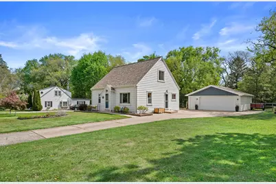 8076 N 45th St, Brown Deer, WI 53223 - Photo 30