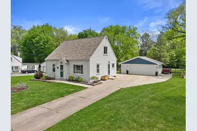 8076 N 45th St, Brown Deer, WI 53223 - Photo 34