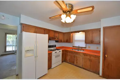 8732  Westbrook Dr #8734, Sturtevant, WI 53177 - Photo 16