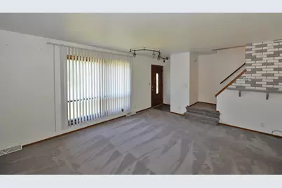 8732  Westbrook Dr #8734, Sturtevant, WI 53177 - Photo 14
