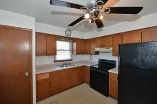 8732 Westbrook Dr, Sturtevant, WI 53177 - Photo 6