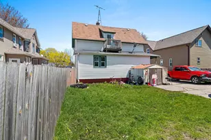1026 S 14th St, Manitowoc, WI 54220 - Photo 32