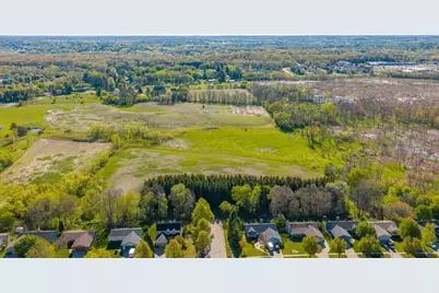 L1  Schuster Dr, Barton, WI 53090 - Photo 4