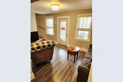 2126 S 77th St, West Allis, WI 53219 - Photo 10