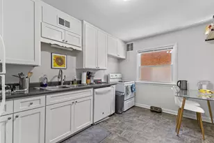 4022 N Newhall St, Shorewood, WI 53211 - Photo 8