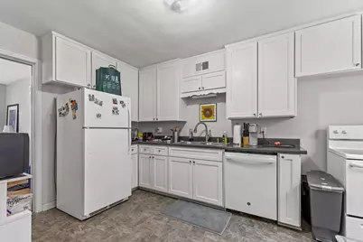 4022 N Newhall St #4024, Shorewood, WI 53211 - Photo 10
